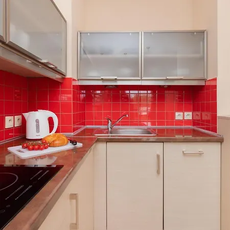 Appartement Elegant With Balcony By Renters